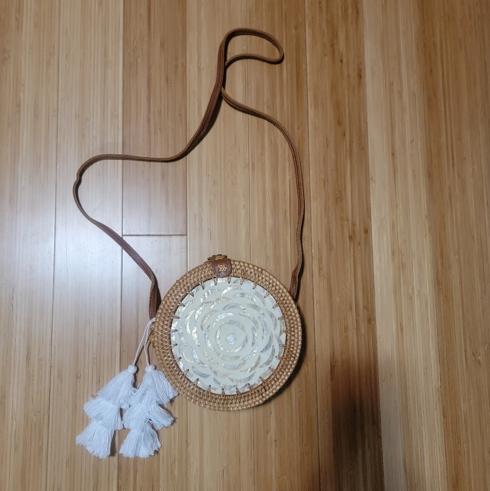NWT Circular woven cross body with tassels